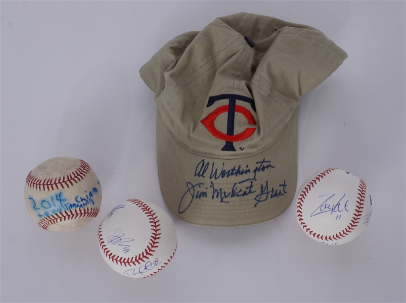 Minnesota Twins & Wild Lot w/ Autographed Hat & Baseballs Beckett