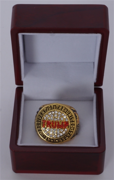 Donald Trump 2016 "Make America Great Again" Ring w/ Box
