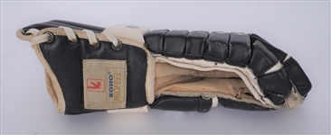 Mario Lemieux 1980s Game Used Hockey Glove