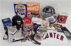 Minnesota Twins Stadium Giveaway Collection w/ Puckett Pepsi Statue