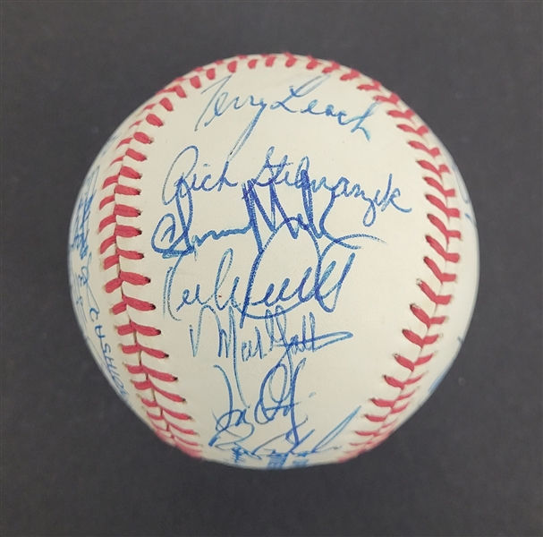 Minnesota Twins 1991 World Series Championship Team Signed Baseball w/ 33 Sigs Including Kirby Puckett Beckett LOA