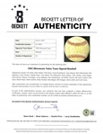1992 Minnesota Twins Team Signed Baseball w/ Kirby Puckett Beckett LOA