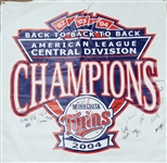 2004 Minnesota Twins Team Signed AL Central Champions Banner w/ Twins LOA