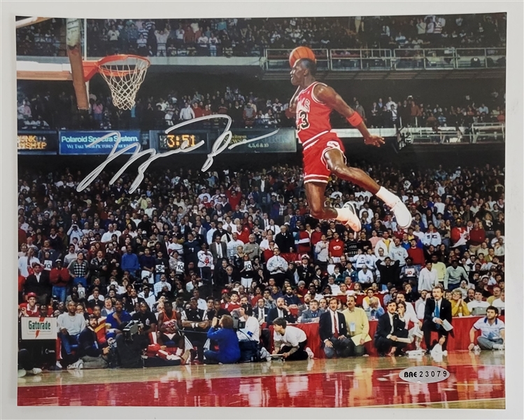 Michael Jordan Autographed 8x10 Photo UDA
