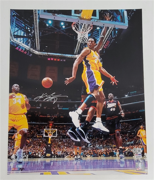 Kobe Bryant Autographed 16x20 Photo PSA/DNA & Beckett LOA