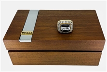 Michael Jordan 1991-92 NBA Championship 10K Gold Ring w/Original Presentation Box