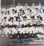 1960 New York Yankees Team Signed Matted 8x10 Photo w/ Mantle & Maris Beckett LOA