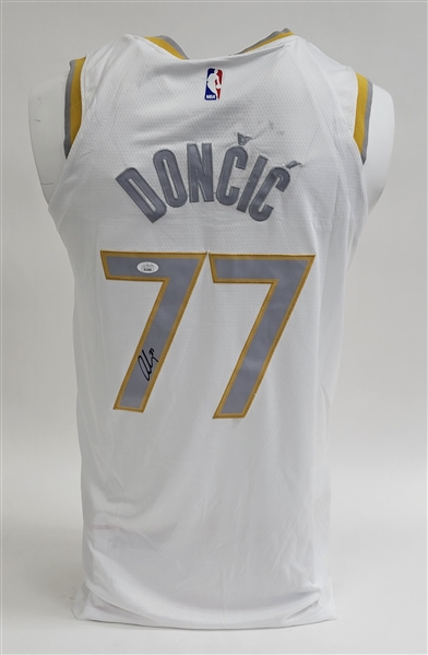 Luka Doncic Autographed Authentic Dallas Mavericks Jersey w/ JSA LOA