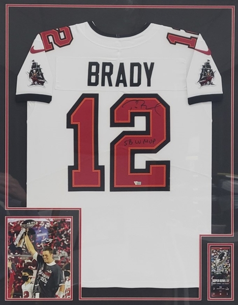 Tom Brady Autographed & Framed Tampa Bay Buccaneers Jersey w/ SB LV MVP Inscription Fanatics