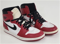 Michael Jordan Autographed 1994 Size 13 Air Jordan Nike Shoes UDA
