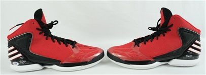 Derrick Rose 2012 Autographed Chicago Bulls Adidas Basketball Shoes PSA/DNA