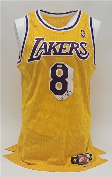 Kobe Bryant 1998-99 Los Angeles Lakers Game Used & Autographed Jersey w/ JSA & Dave Miedema LOAs