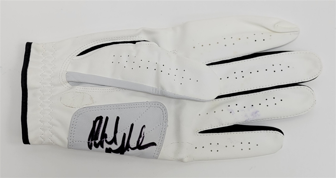 Phil Mickelson Autographed Nike Golf Glove Beckett