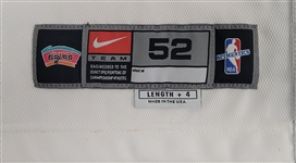 Tim Duncan 1999-00 San Antonio Spurs Game Used Jersey w/ Dave Miedema LOA