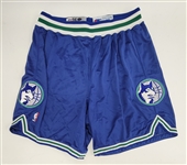 Tom Gugliotta 1994-95 Minnesota Timberwolves Game Used Uniform