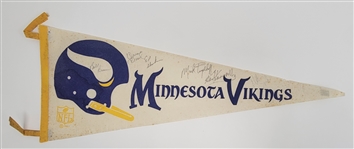 Minnesota Vikings Multi-Signed Vintage Pennant w/ Mick Tingelhoff