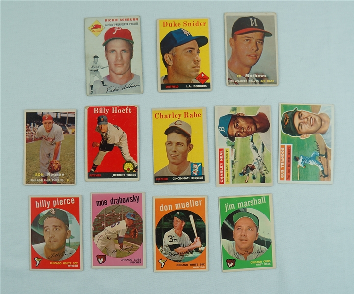 Collection of 1950s Topps Baseball Cards w/ Rookies & Hall of Famers