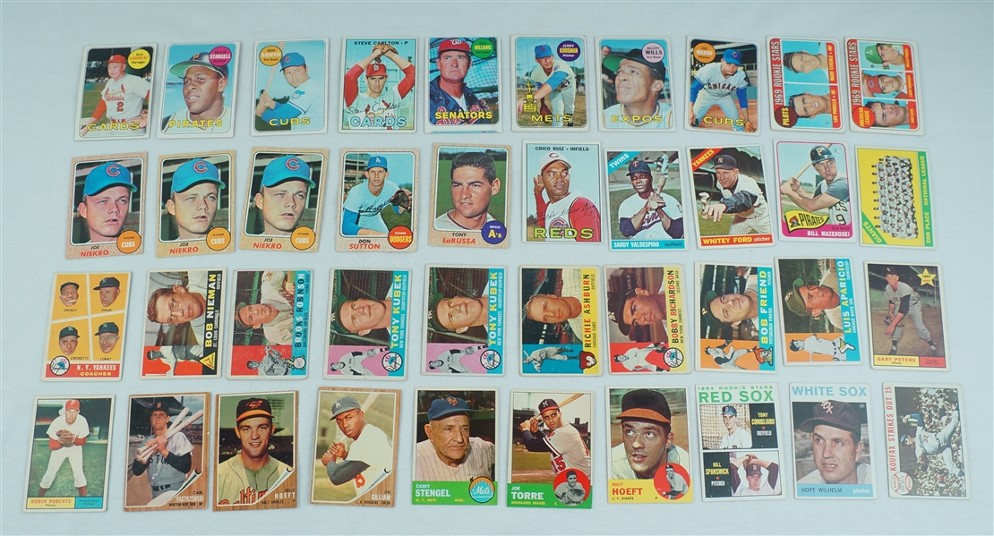 Collection of 1960s Topps Baseball Cards w/ Rookies & Hall of Famers
