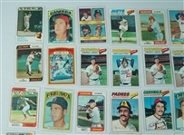 Collection of 1970's Topps Baseball Cards w/ Rookies & Hall of Famers Incl. Lou Gehrig Ty Cobb Cy Young & Hank Aaron